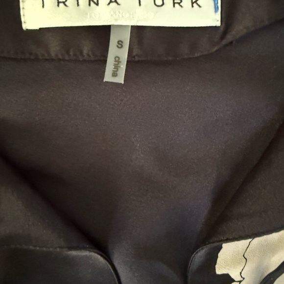 Trina Turk Black and White Silky Dress NWOT - Picture 3 of 5